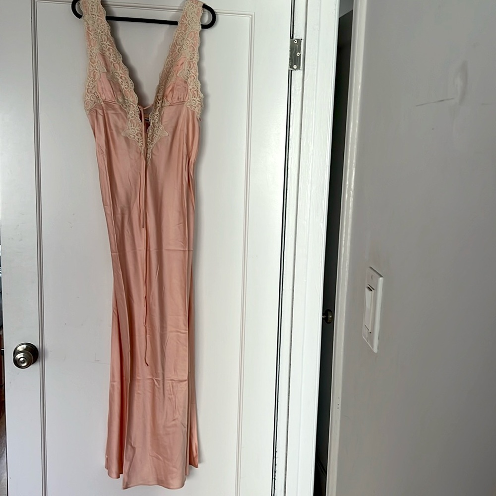 Stunning NWT Rumored Venice Maxi Dress, Baby Pink, Size S